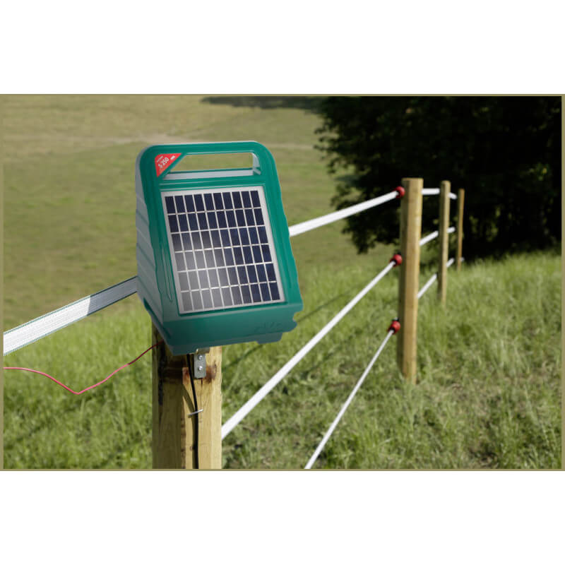 Electrificateur Solaire Sun Power S 250 AKO Le Chasseur